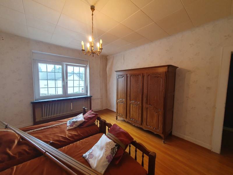 VS Peinture Francois avant la pose de tapisserie dans la région de Sarralbe, Sarreguemines, Forbach, Bitche, Saint-Avold et ses environs