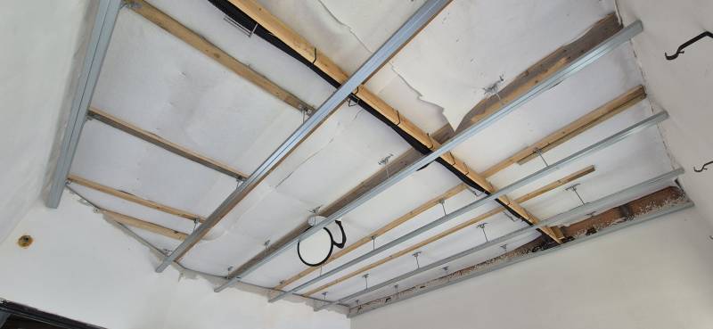 plafond suspendu ba13